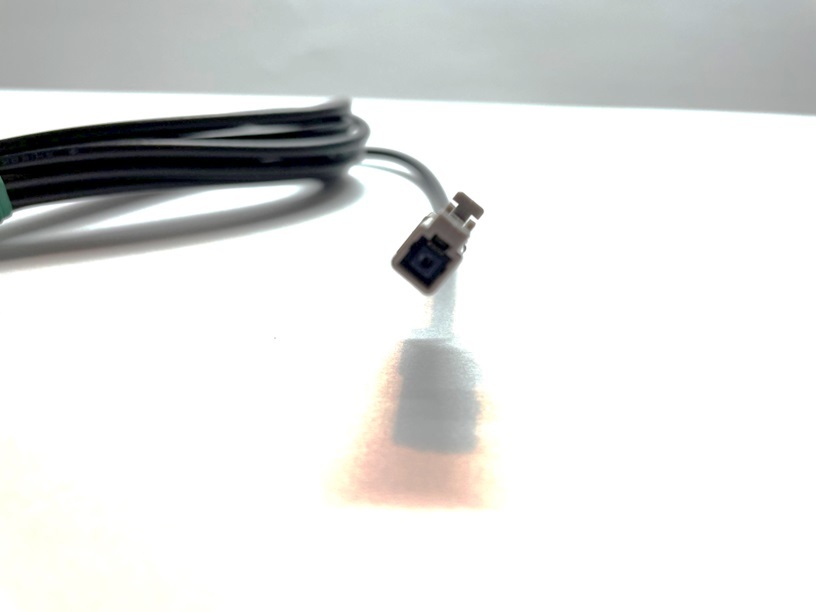おしゃれ KENWOOD 彩速ナビ MDV-S809L 未使用品 ienomat.com.br