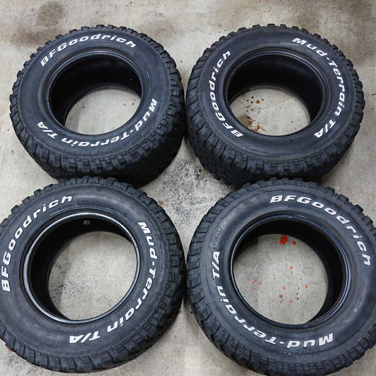 新登場 廃盤品 33 10.50R 15 BFグッドリッチ マッテレ KM2 cerkafor.com