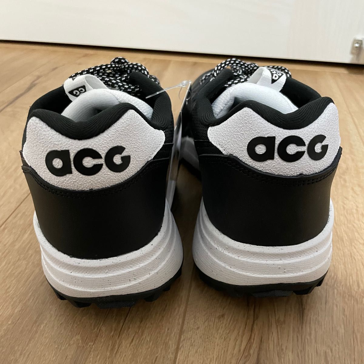 毎日続々入荷毎日続々入荷未使用 NIKE ACG Lowcate 29cm スニーカー