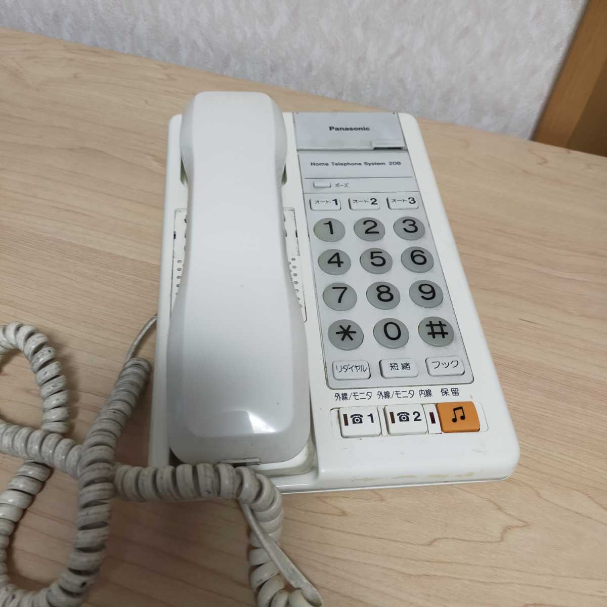 電話機器　VJ-611L パナソニック 208L 形ボタン電話装置　現状品動作未確認ですのでジャンク扱い_画像1