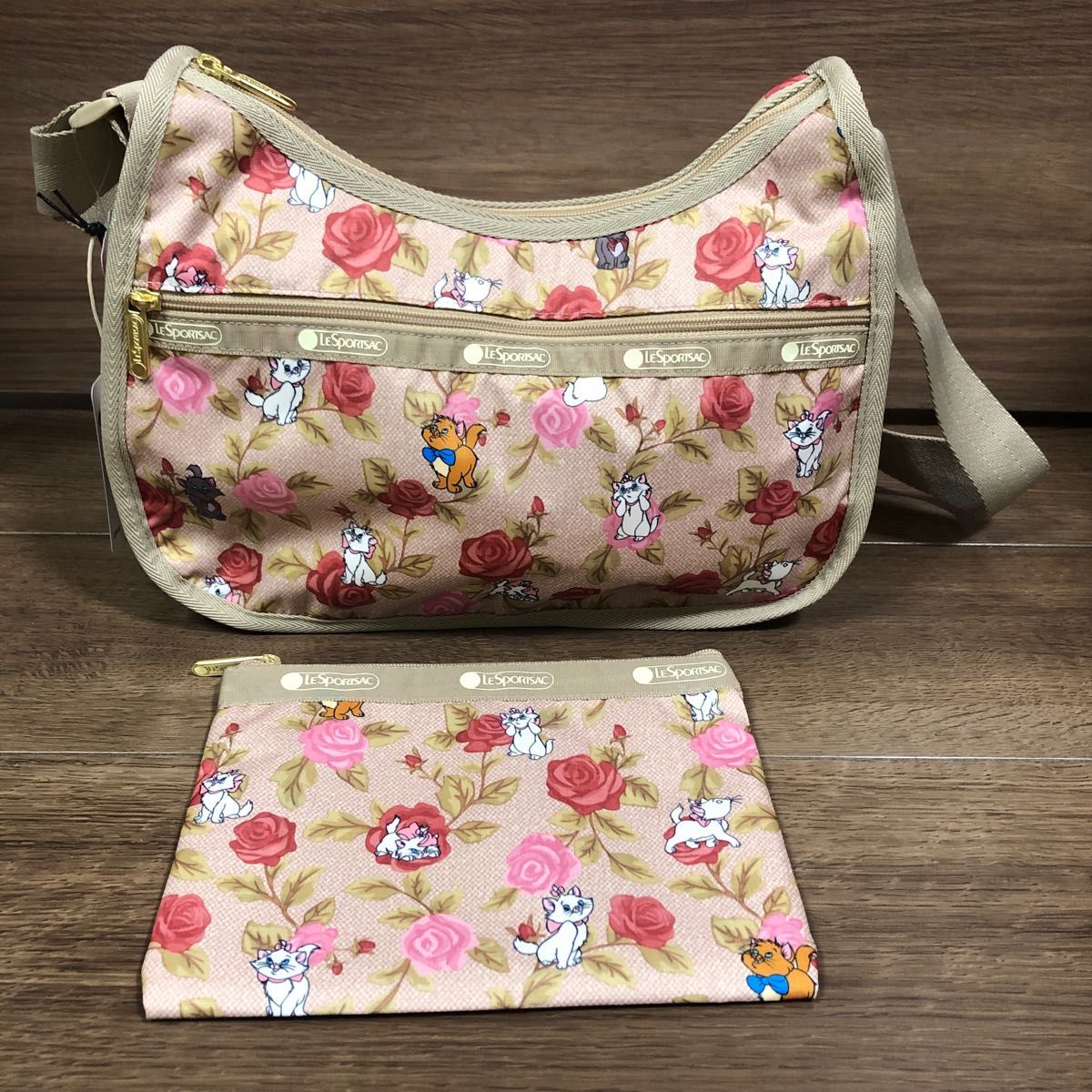 レスポートサック マリーちゃん　ショルダーバッグ ポーチ2点セット LeSportsac