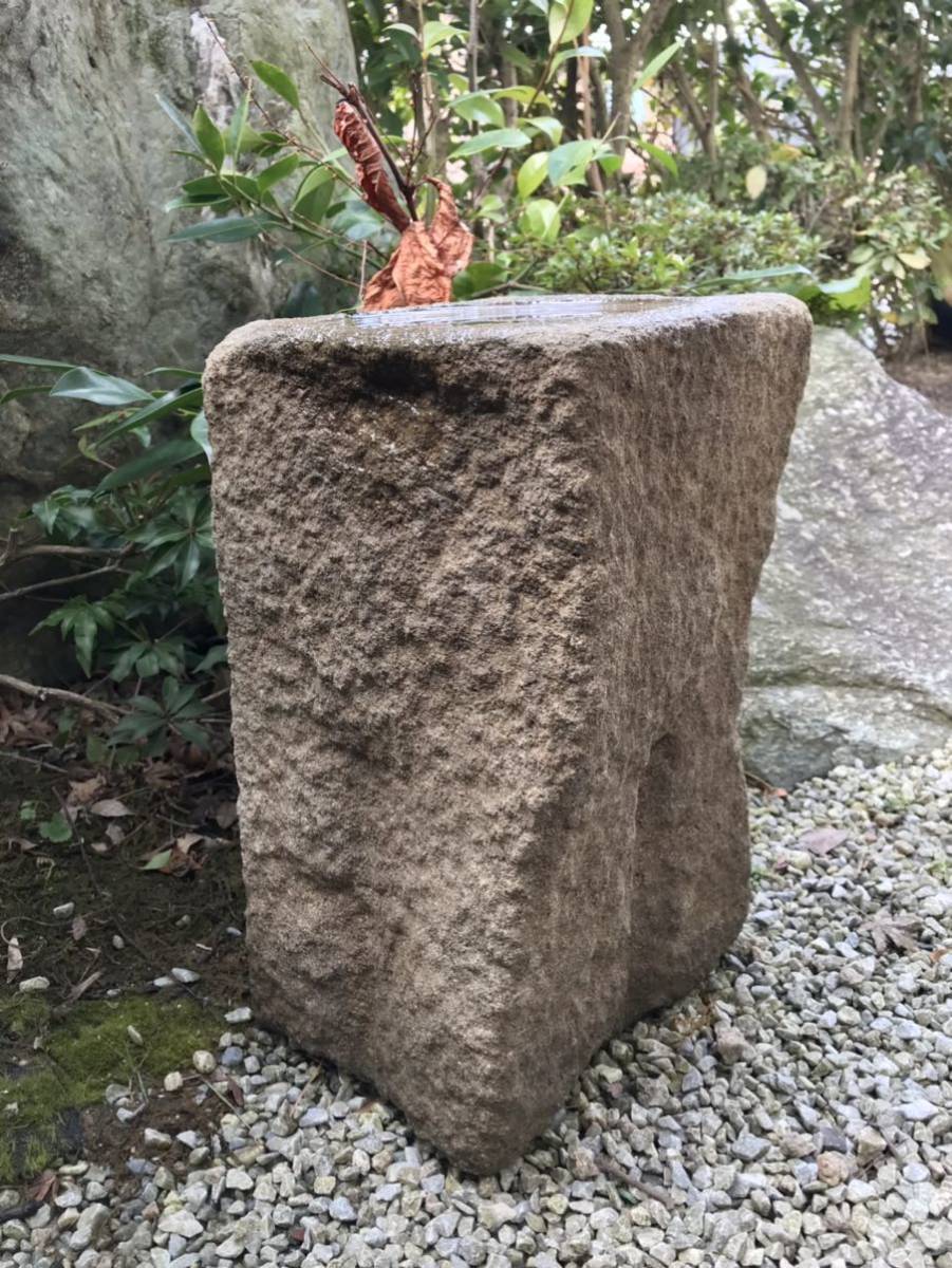  old .. antique stone material structure . material objet d'art stone structure sculpture [ water pot * direction pot *.. pot *.... pot ] shop on garden bird bus terrace veranda water pot . bonsai tray stone fields and mountains grass other 