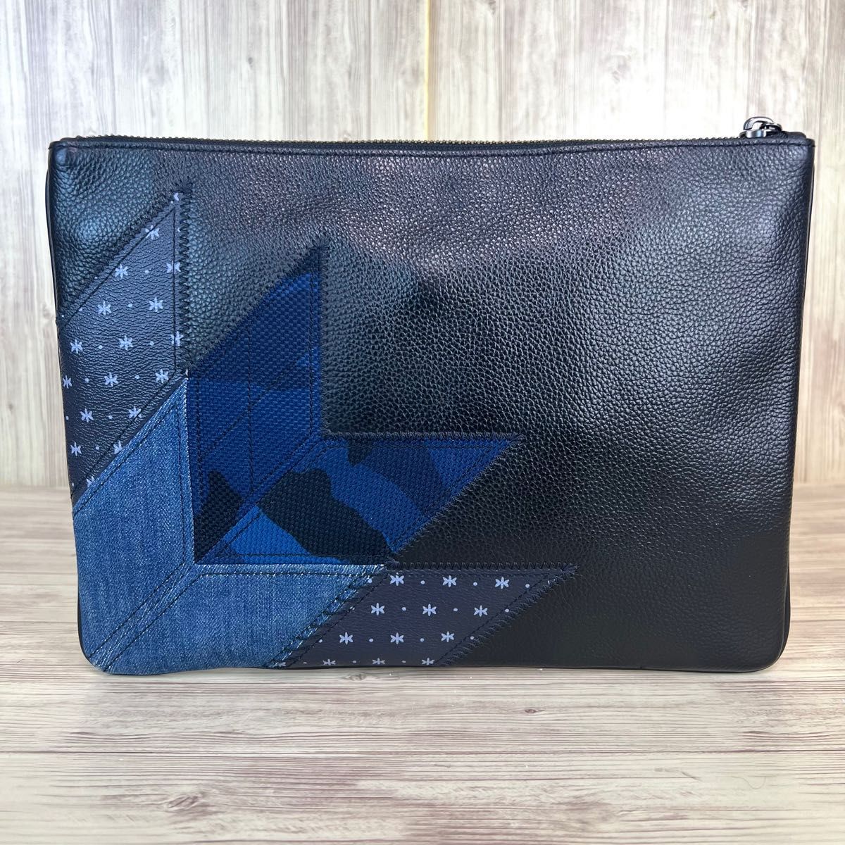 希少】COACH(コーチ) レザー クラッチバッグ デニムパッチ 希少】COACH(コーチ) レザー クラッチバッグ デニムパッチ