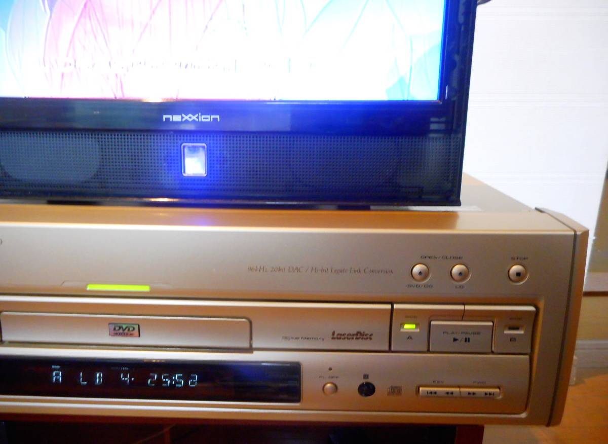 【美品】PIONEER パイオニア DVL-9 DVD/LDプレーヤー 整備動作品 おまけDV-220V DVDプレーヤー ２台セット 代替リモコン付 ※管AL44279の画像5