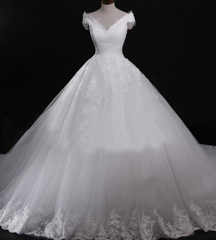 国内初の直営店 Wedding オーダーメイド ウエディングドレス Vカット