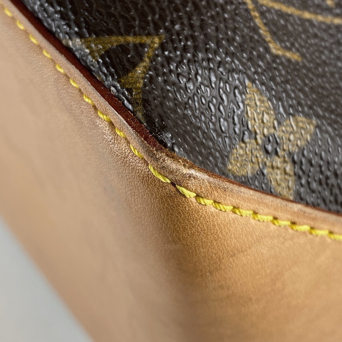 ルイ・ヴィトン Louis Vuitton カバ ピアノ ショルダーバッグ 肩掛け