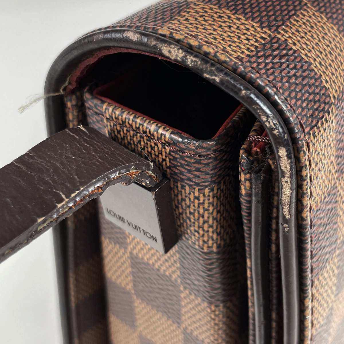 ルイ・ヴィトン Louis Vuitton トライベッカ カレ 肩掛け ハンドバッグ