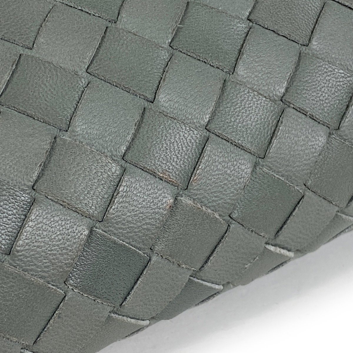 ボッテガヴェネタ BOTTEGAVENETA イントレチャート ナッパ 編込み