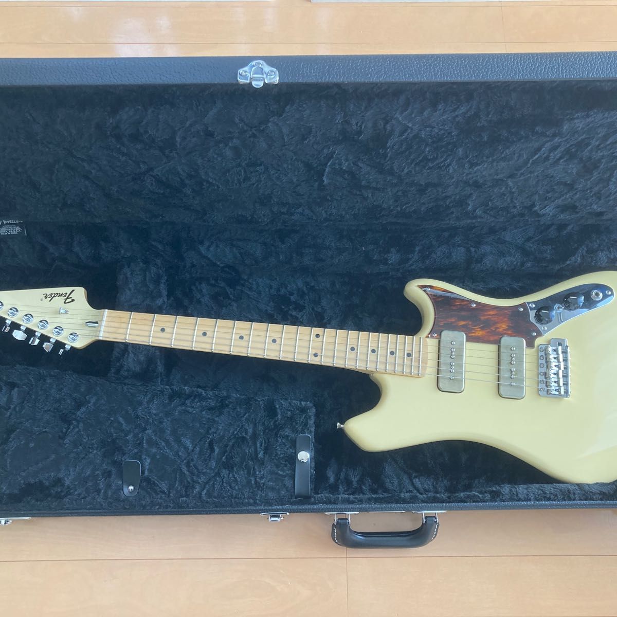 fender tsuneta swinger フェンダー 常田大希 スウィンガー fender tsuneta swinger フェンダー 常田大希 スウィンガー
