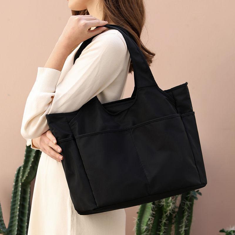 トートバッグ レディース 大きめ a4 軽量 軽い ナイロン 縦 横 おしゃれ 黒 ファスナー付き トート バック 黒色frtno_画像9