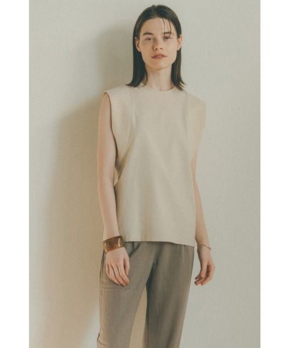 CLANE ノースリーブ　トップス　白　ROUND SLEEVE TOPS