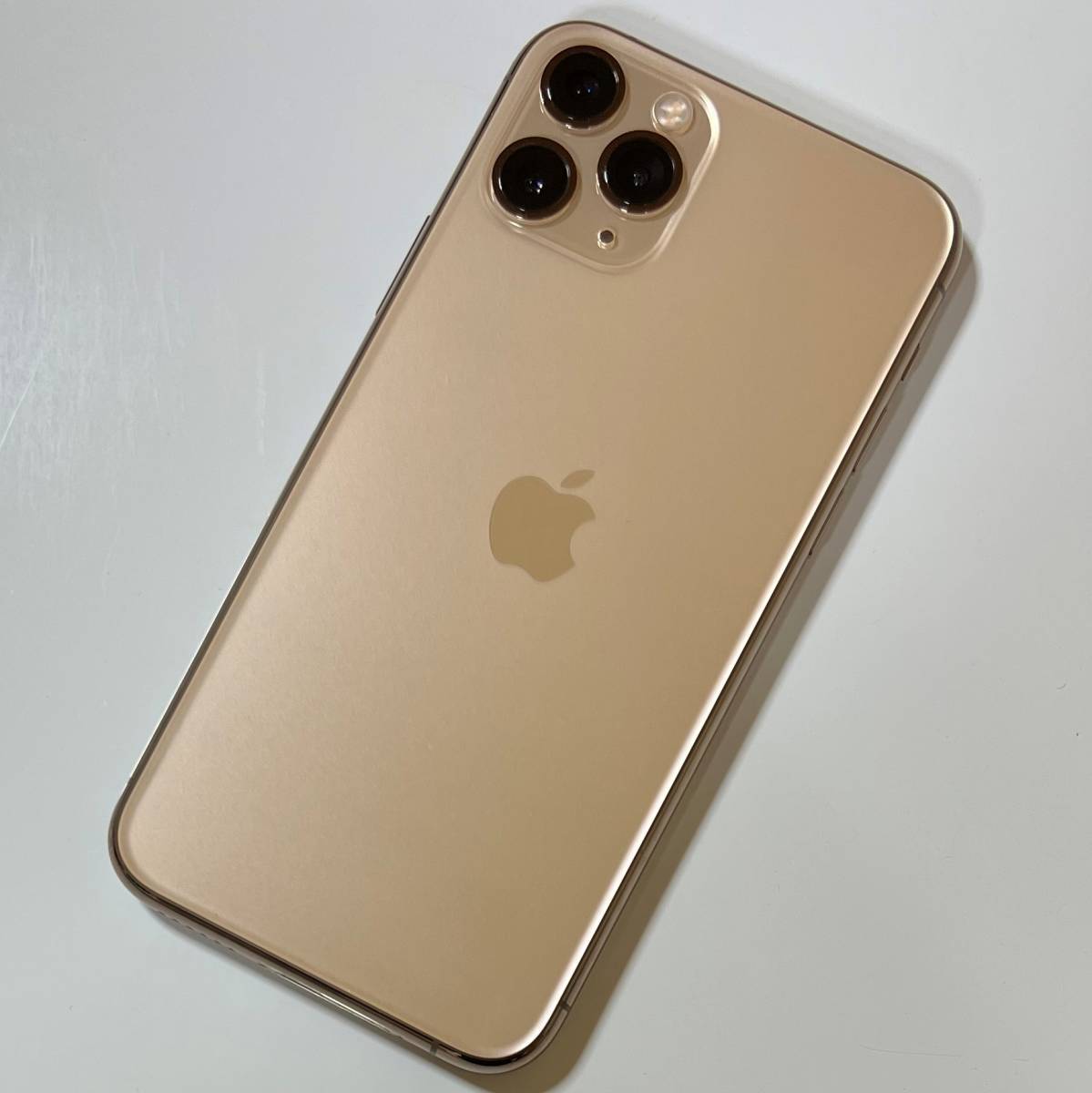 (美品) SIMフリー iPhone 11 Pro ゴールド 256GB MWC92J/A バッテリー最大容量80％ アクティベーションロック解除済の画像8