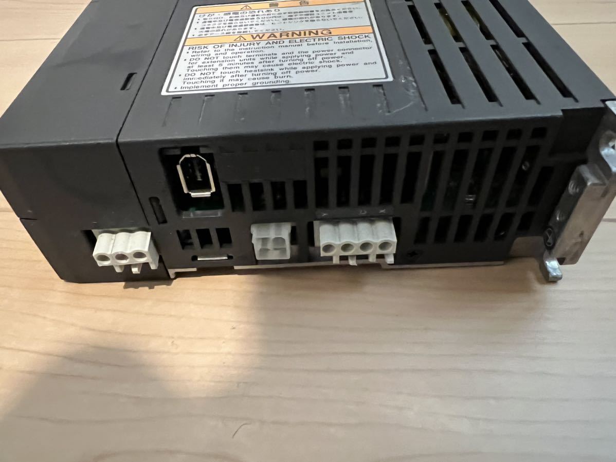 KEYENCE キーエンス 送料無料!★MV-21 サーボアンプ 単相100V