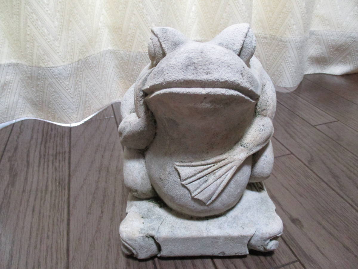  frog frog . cane .. frog. stone image sand rock exhibition secondhand goods height 20cm degree safely frog gold return . many production lovely 