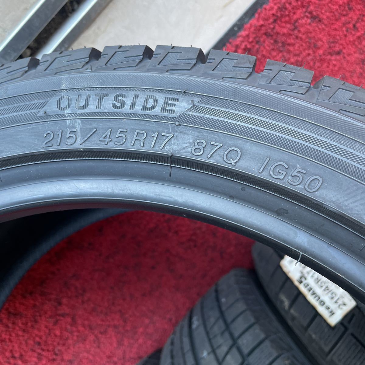 215/45R17 ヨコハマ　年式：2019 未使用　4本セット：60000円_画像5