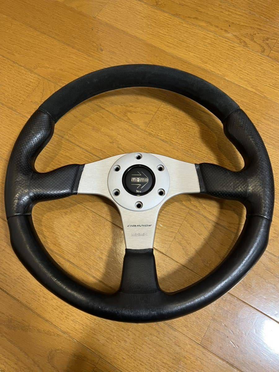 momoステアリング チャンピオン 35Φ美品 - ステアリング momoステアリング チャンピオン 35Φ美品 - ステアリング