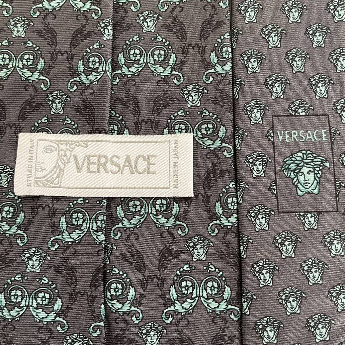 VERSACE ( Versace .) Versace black green mete.-sa Logo necktie 