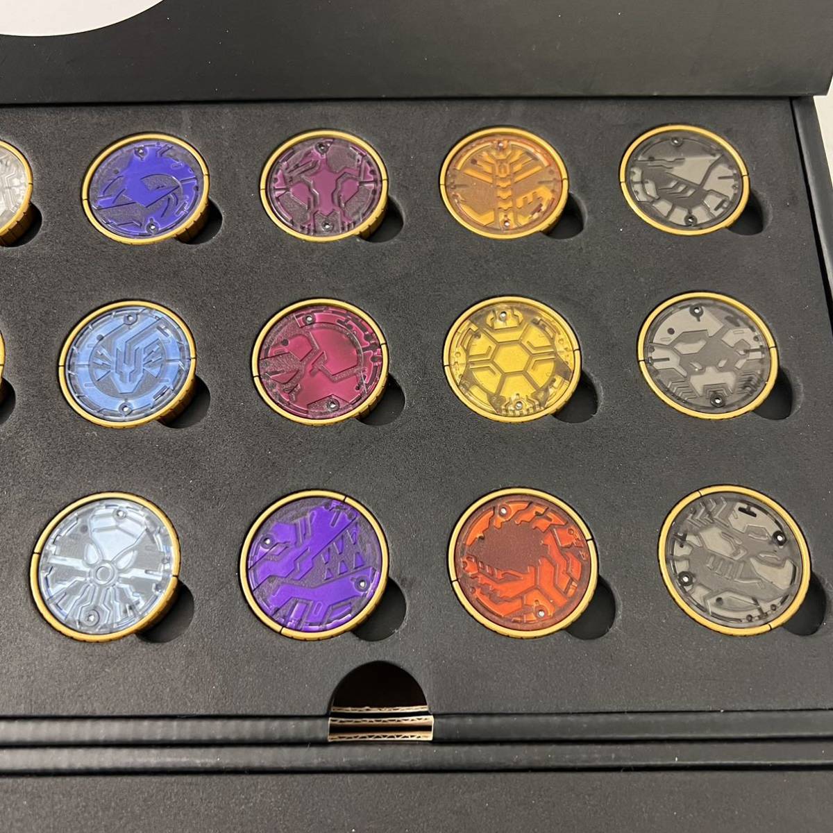 中古品】BANDAI バンダイ プレミアムオーメダルコレクション 中古品】BANDAI バンダイ プレミアムオーメダルコレクション