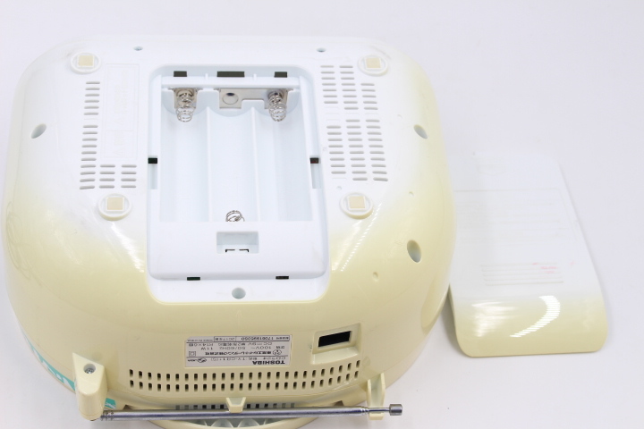 108 TOSHIBA 東芝 TY-CR11 CDラジオ AM FM ラジオ ホワイト 白 ポータブル ケーブルあり 1円スタート 80サイズの画像7