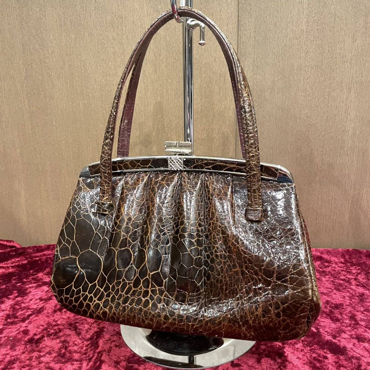 桜瑪瑙 ✨希少✨ 美品✨タートルレザー turtle ハンドバッグ がま口