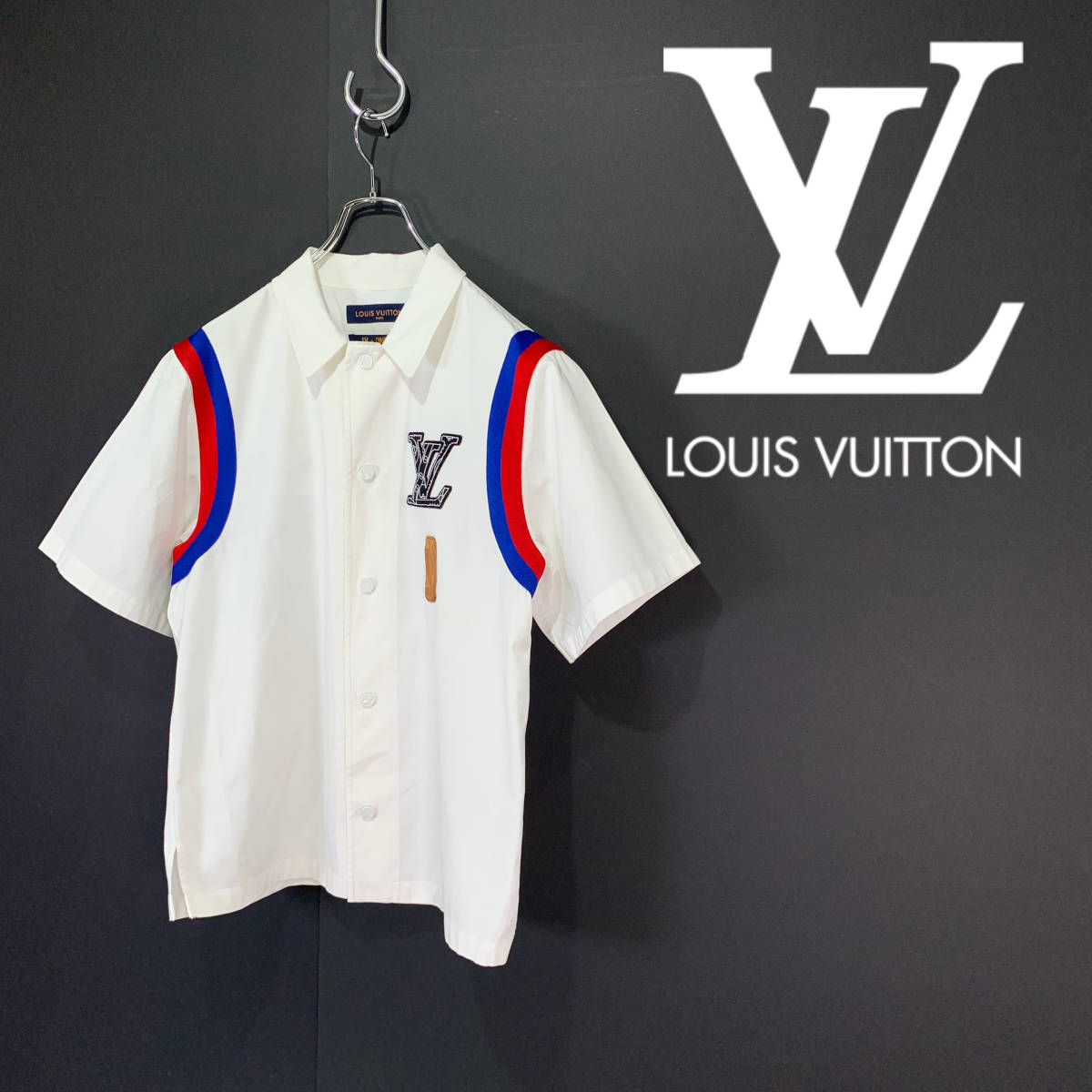 【未使用品】 LOUIS 2021AW VUITTON 国内正規品 HLS11W EV9 RM212M S size シャツ 半袖 ロゴ バック ルイヴィトン NBA × 半袖シャツ