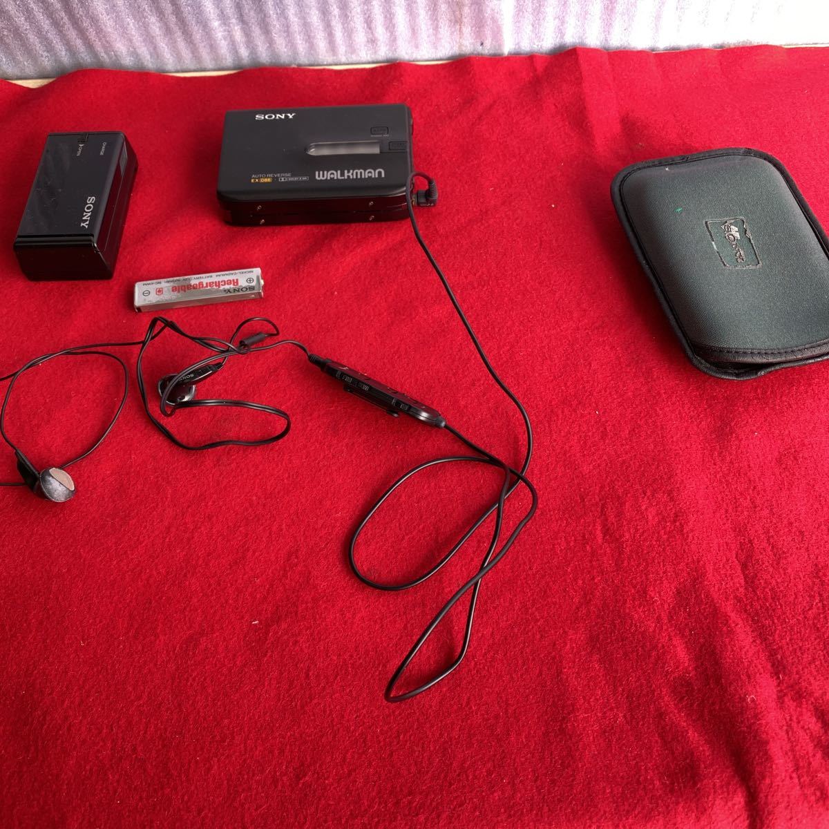 経典ブランド SONY WALKMAN ラジオカセットプレーヤーWM−FX70