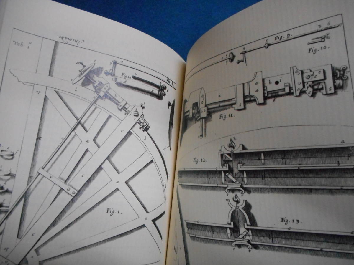 即決 1679年限定複写版『ヘヴェリウスの観測機器の冒頭部分と 即決 1679年限定複写版『ヘヴェリウスの観測機器の冒頭部分と