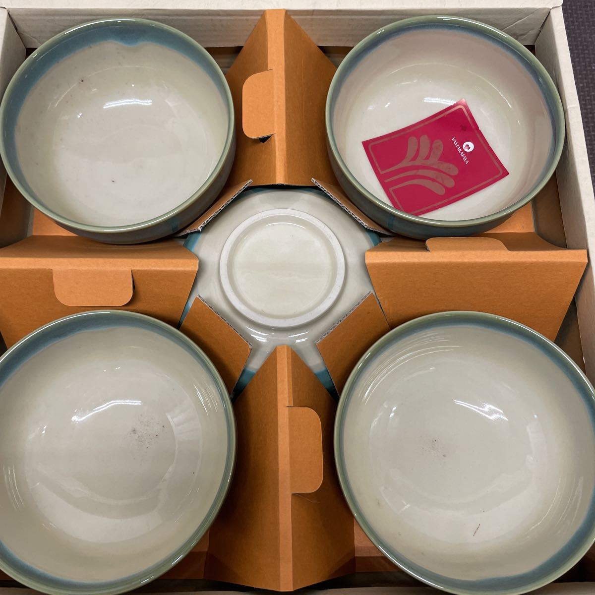 ○高級陶器 ヒスイ多用鉢揃い 未使用保管品の画像2