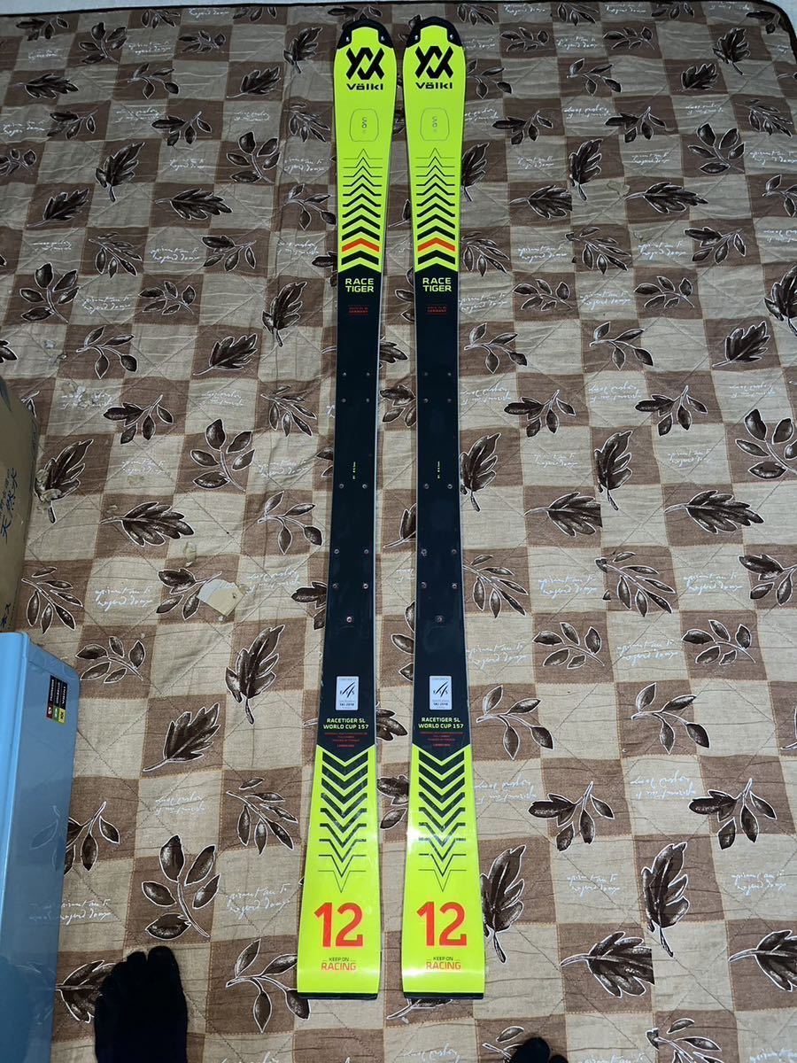 30%OFFアウトレットSALE VOLKLフォルクルRACETIGER WC SL 165cm 板