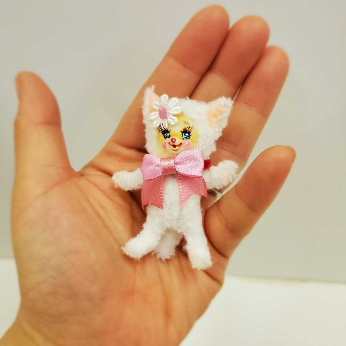 モールアート 白猫 子猫ちゃん マスコット 人形 レトロアニマル ヴィンテージアニマル 着ぐるみアニマルの画像2