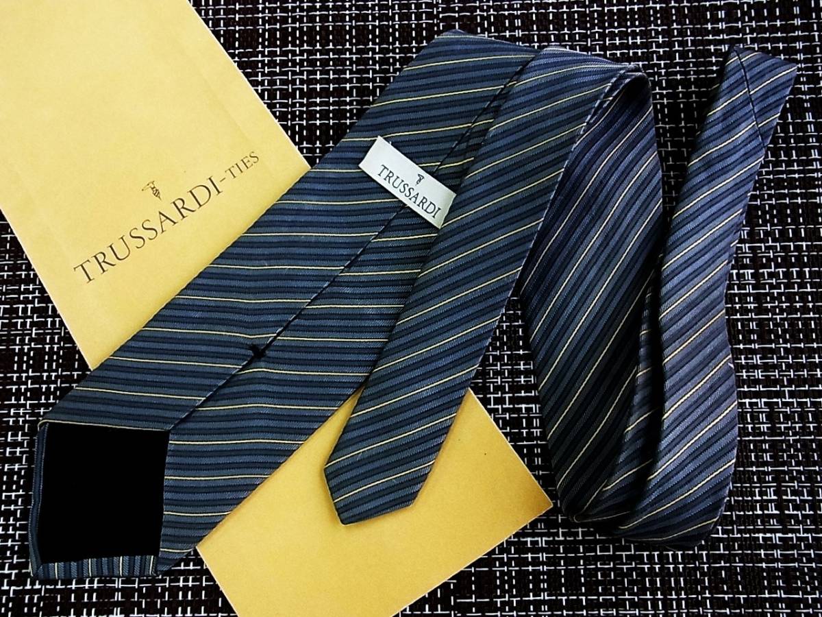 *ω* *SALE*3252# Trussardi [ Logo go in ] necktie 