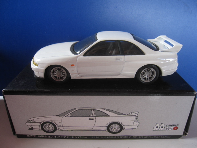 超可爱の Adovantage GT-R R33 1/43 アンチモニ 白 【同封可】 乗用車