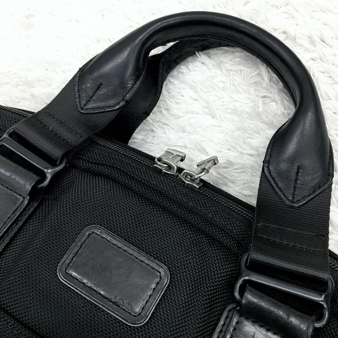 TUMI トゥミ アルファブラボー マクネア スリムブリーフケース TUMI トゥミ アルファブラボー マクネア スリムブリーフケース