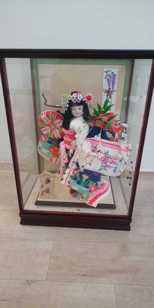 ヤフオク! - 日本人形 市松人形 ガラスケース 藤嬢