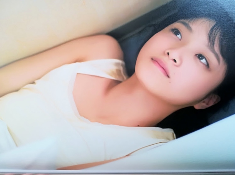 乃木坂46 深川麻衣☆写真集☆ずっと、そばにいたい☆生写真付|跨 乃木坂46 深川麻衣☆写真集☆ずっと、そばにいたい☆生写真付|跨