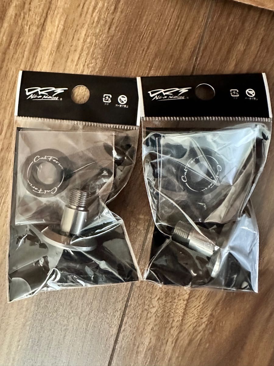 ショッピング販売品 drt バリアル ホイールキャップ カルフォーム 2個