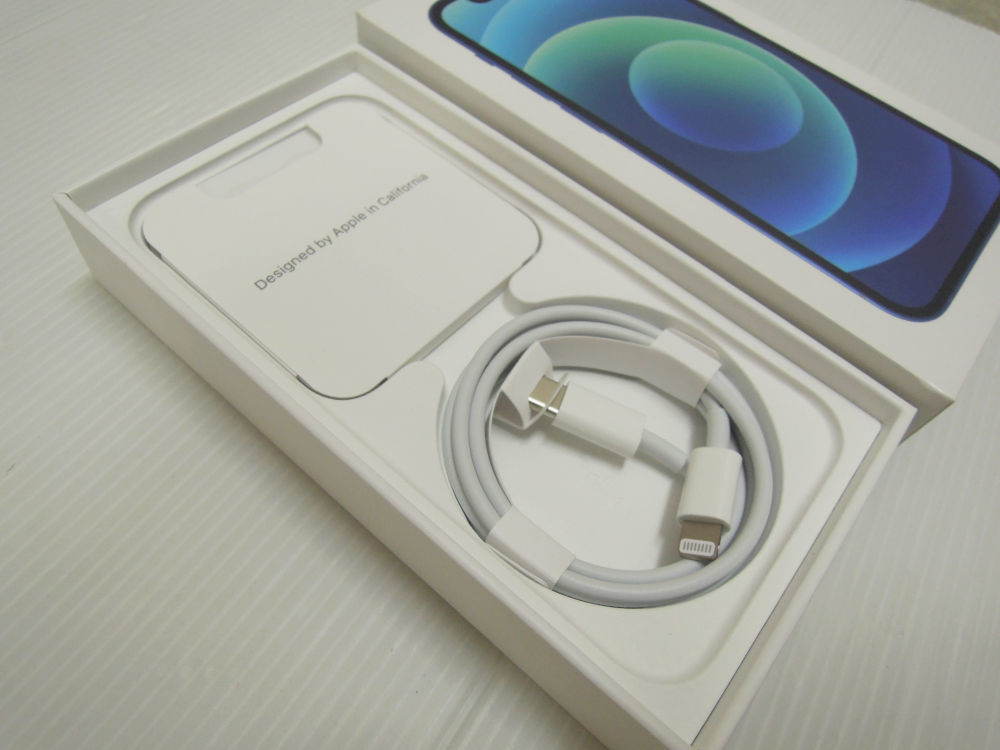 2118) 美品 SIMフリー Apple iPhone 12 mini 256GB MGDV3J/A ブルー