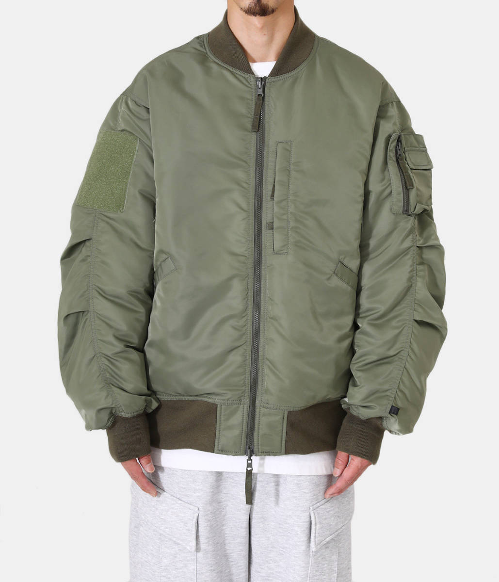 新品□22AW DAIWA PIER39 TECH REVERSIBLE MA-1 ダウンジャケット M