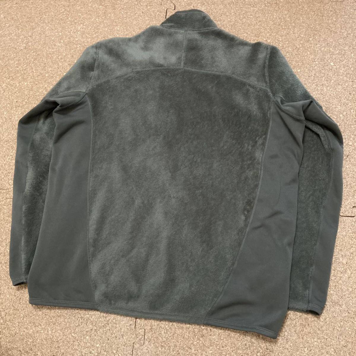 XL・極美品【2010・MARSカラー】patagonia メンズ・R2 XL・極美品【2010・MARSカラー】patagonia メンズ・R2