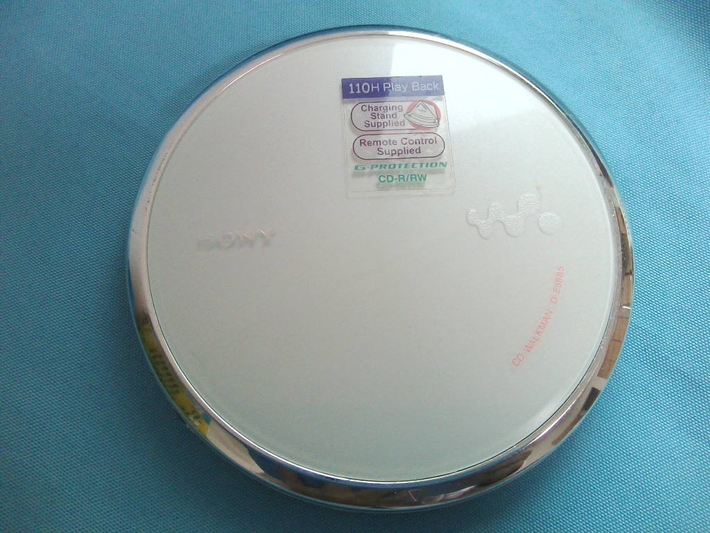 SONY ソニー CDウォークマン D-EJ885★ジャンクの画像1