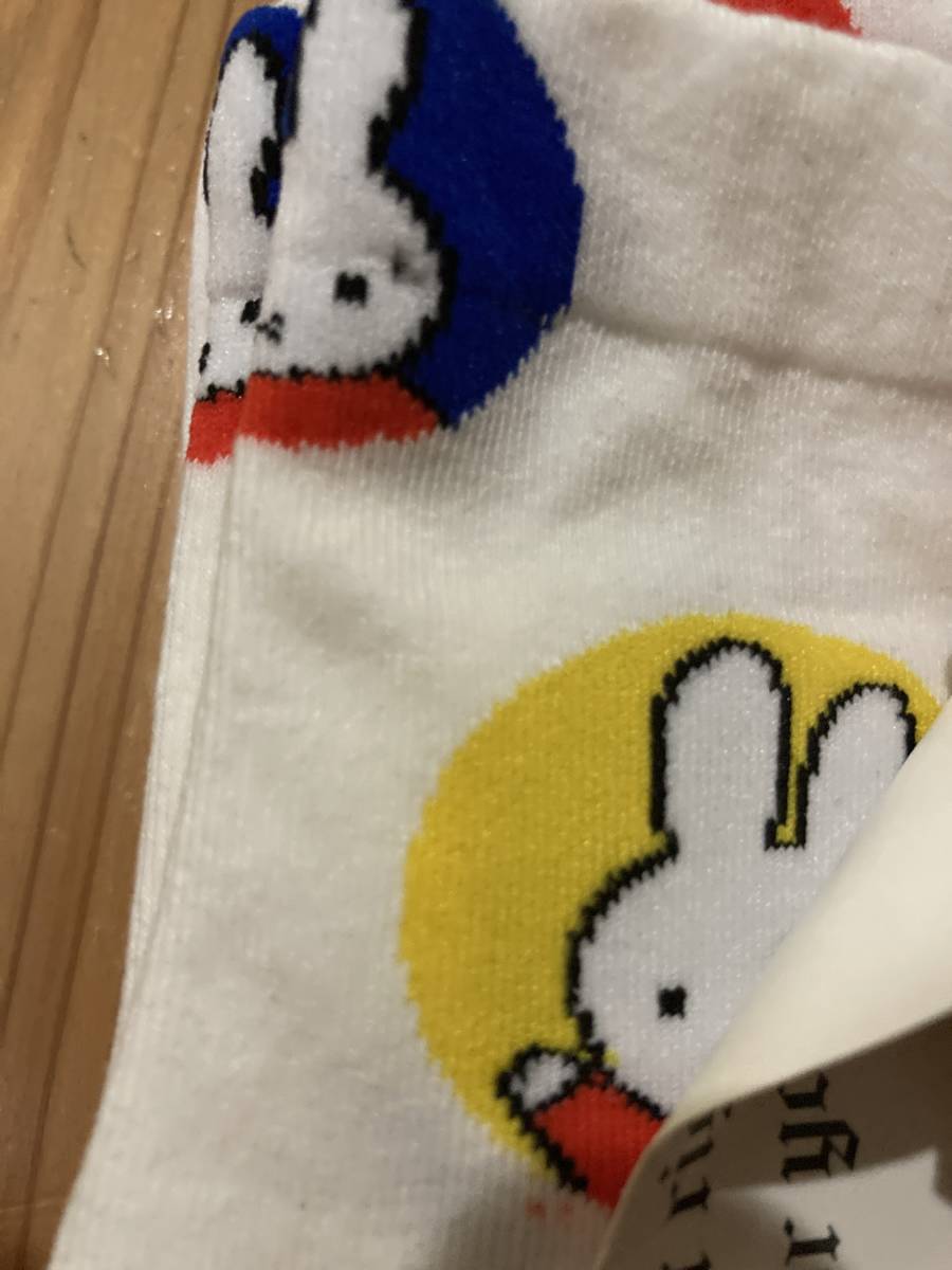 新品　即決　送料無料♪韓国限定　miffy ミッフィー ソックス　靴下　クルー丈　約22-25㎝　3足セット　丈夫で強い♪_画像2