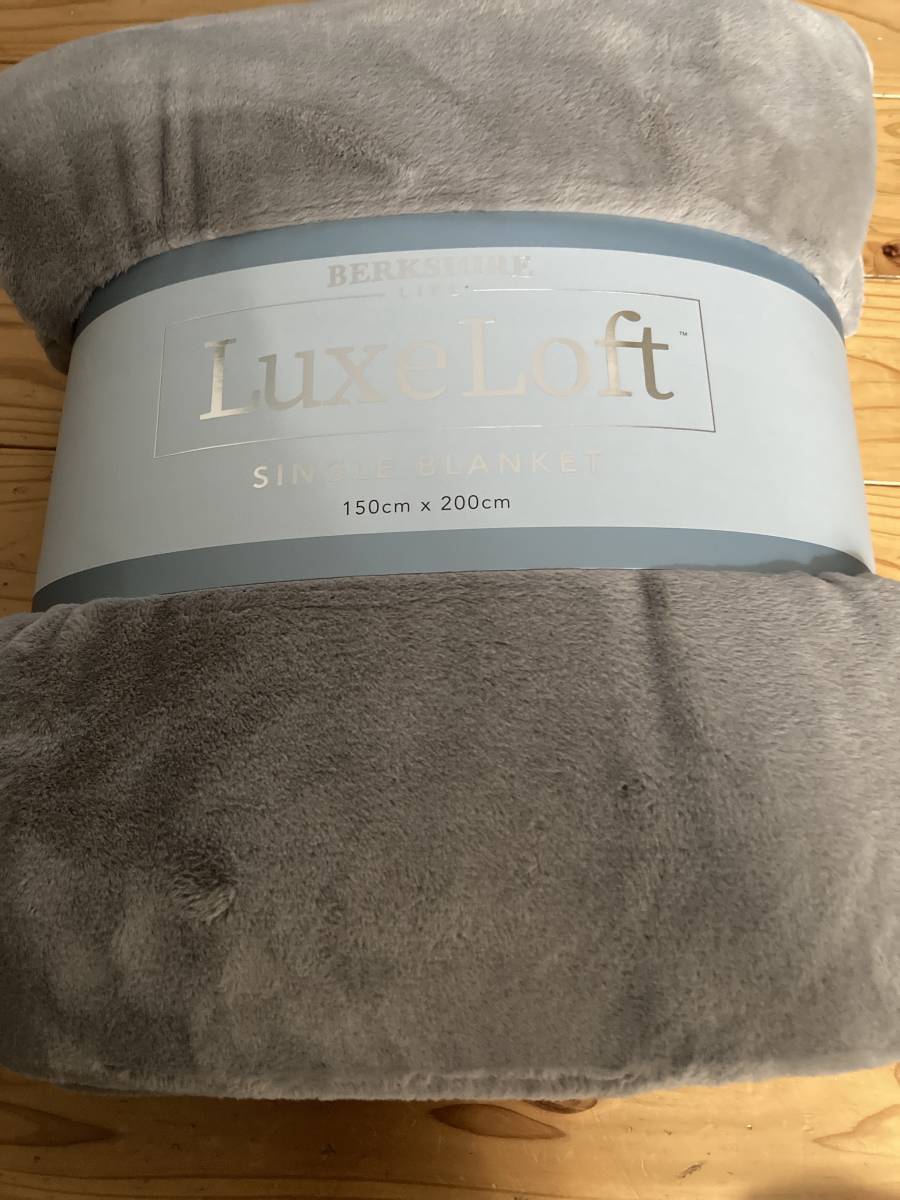 1…コストコ Luxeloft ブランケット　シェルパ　毛布
