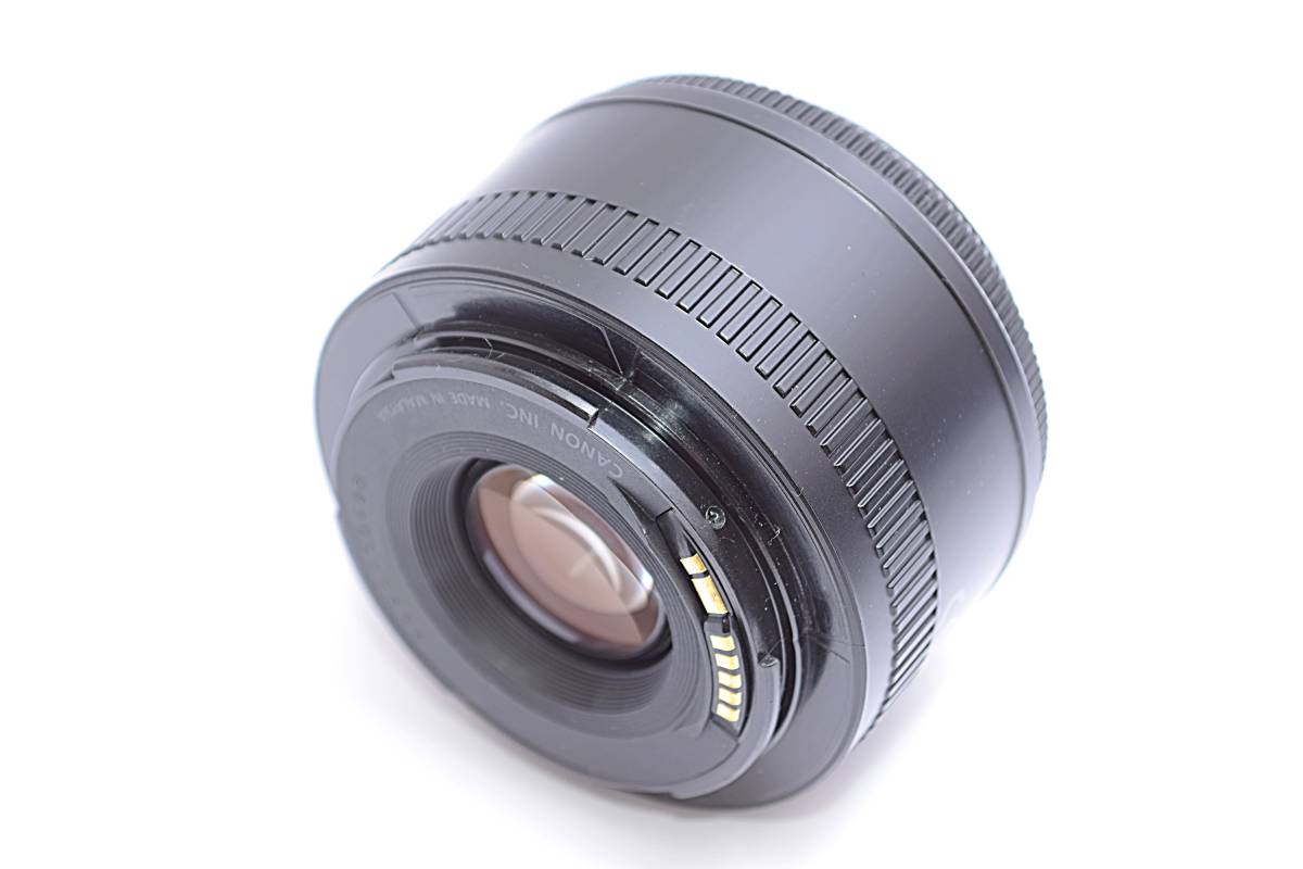 美品Canon EF 50mm F1.8 Ⅱ超人気単焦点レンズ