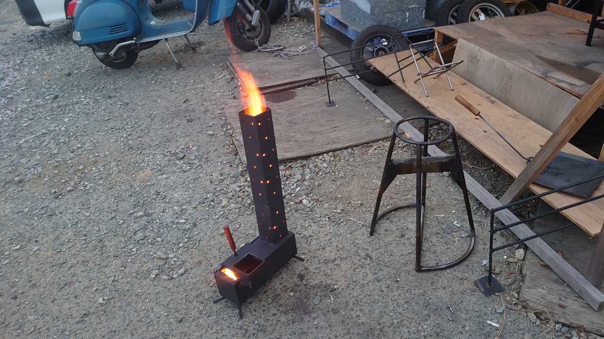受注製作】アースデザインの 廃油ストーブ No 186 自然吸気 電源 受注製作】アースデザインの 廃油ストーブ No 186 自然吸気 電源