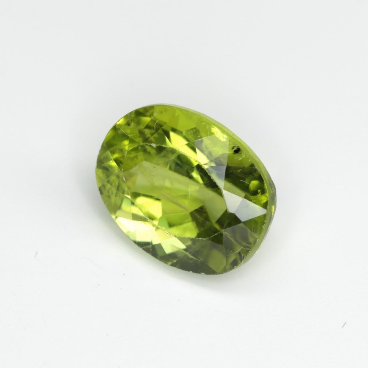 ペリドット　ルース　3.64ct
