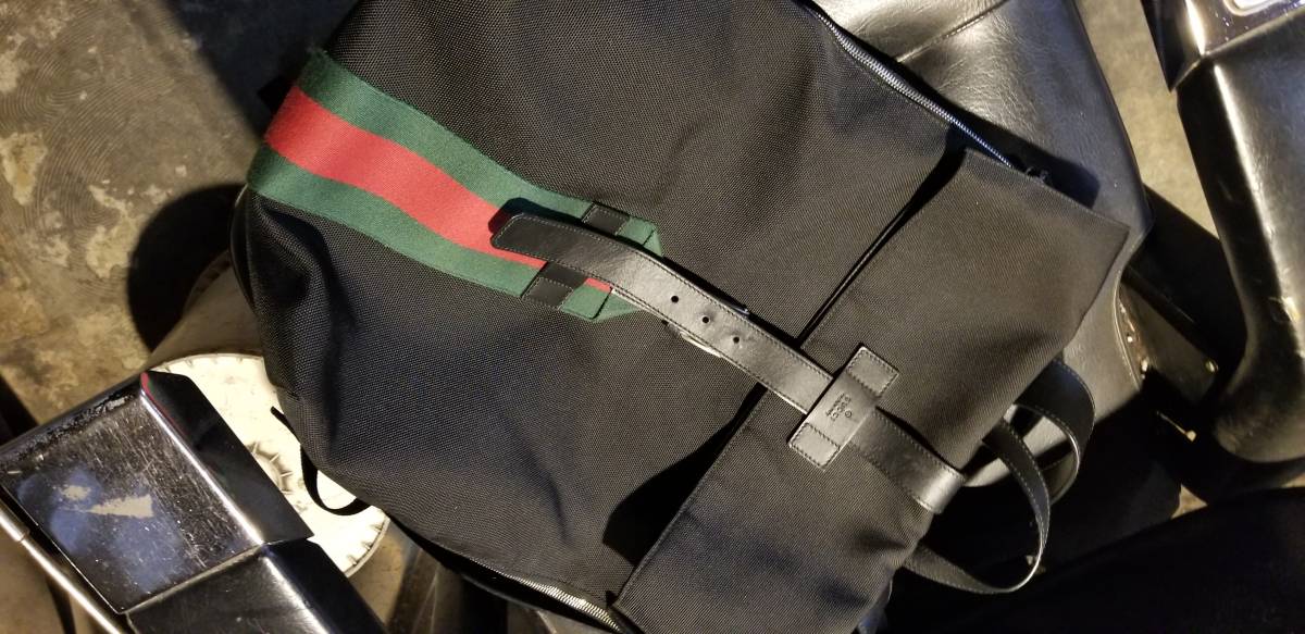 美品 直営カードあり グッチ GUCCI リュックサック バックパック