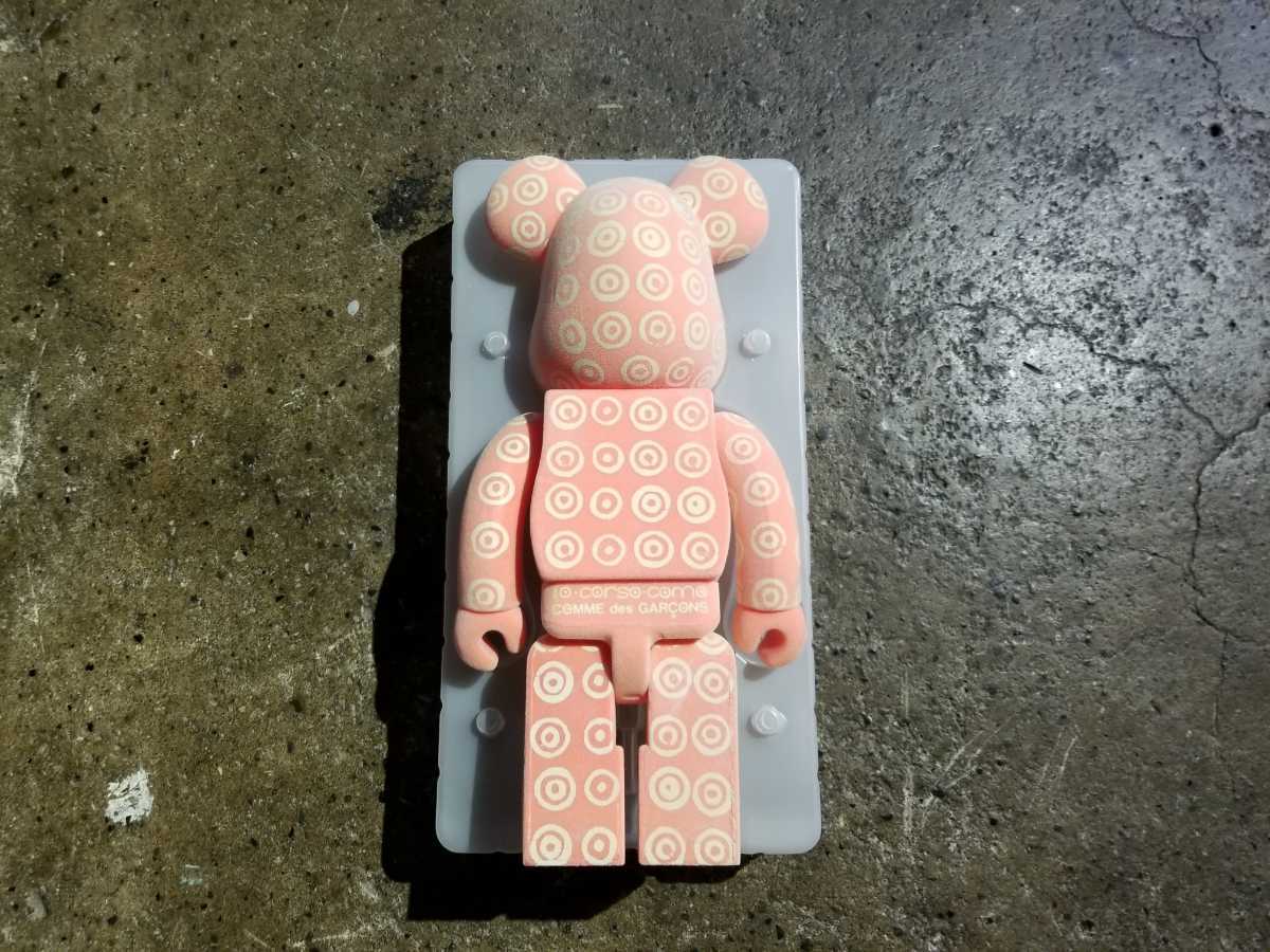 COMME des GARCONS 10・corso・como 6th Anniversary BE@RBRICK 400
