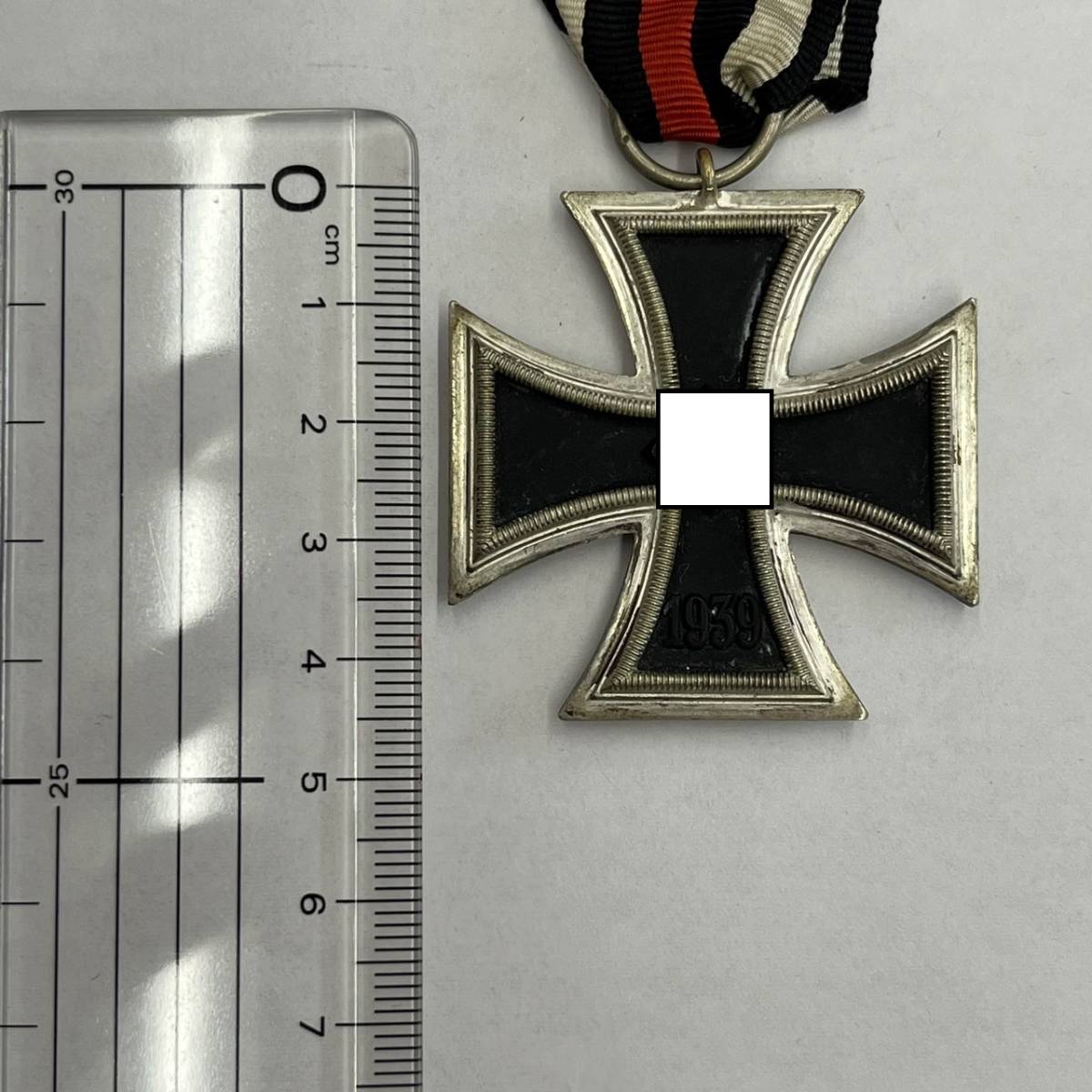 #420B 【希少！】ドイツ 鉄十字勲章 1813年 1939年 勲章 ※磁石くっつきますの画像4