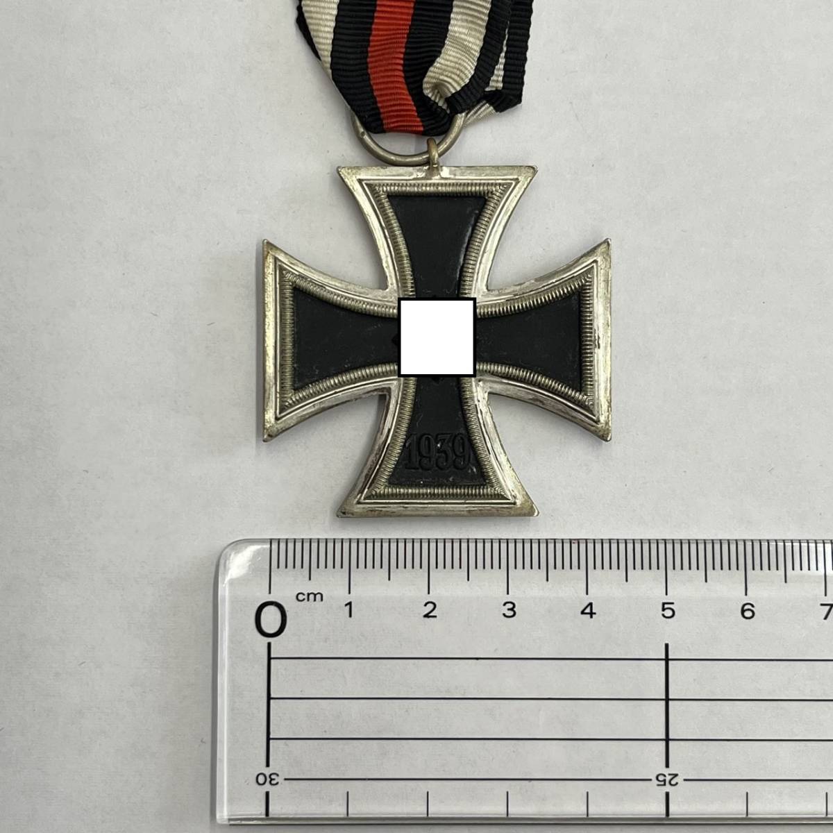 #420B 【希少！】ドイツ 鉄十字勲章 1813年 1939年 勲章 ※磁石くっつきますの画像3
