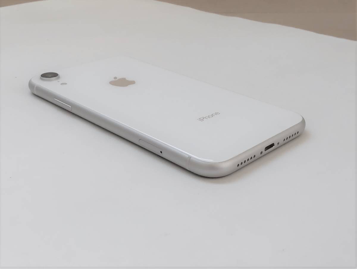 送料無料 美品 iPhone XR 128GB SIMフリー ホワイト 白 格安SIM使用